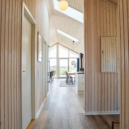 Coastal Vacation In Harboore Feriehus *